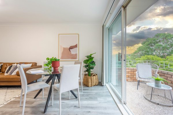 Comment choisir entre pierre naturelle et reconstituée ?